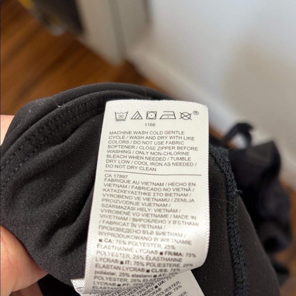 Athleta Rainer Mid Rise Jogger - Black - 2X - Picture 13 of 14